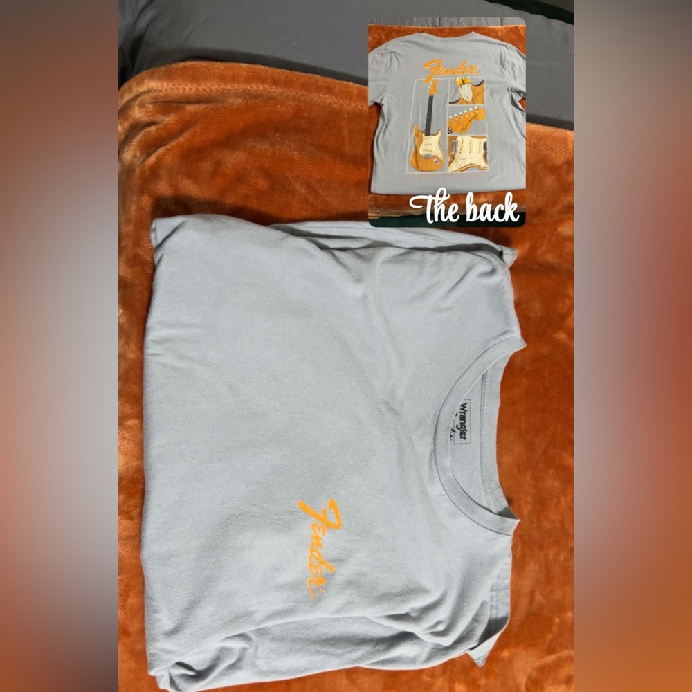 Wrangler Gray and Orange Short Sleeve Tees